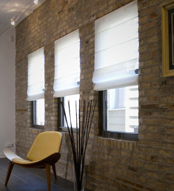 Elegant Window Roman Shade